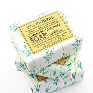Custom packaging labels for retail products